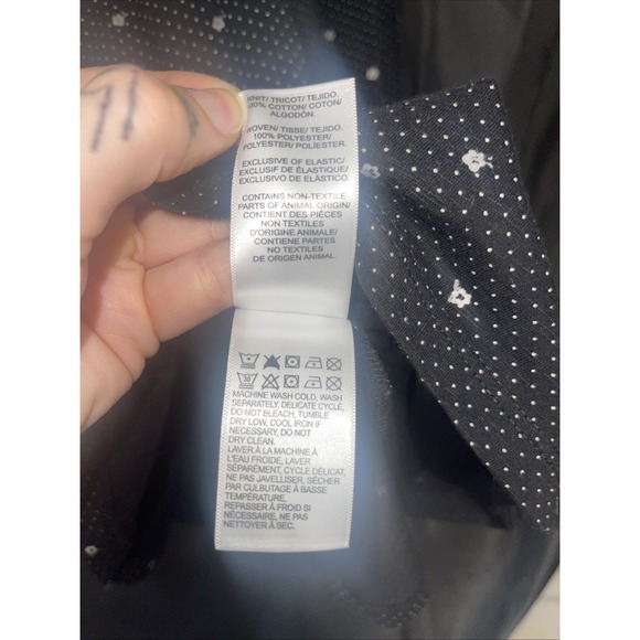 Lucky Brand Blouse Sz S Black White Ditzy Floral Smocked Yoke Long Sleeve Boho - Picture 4 of 6